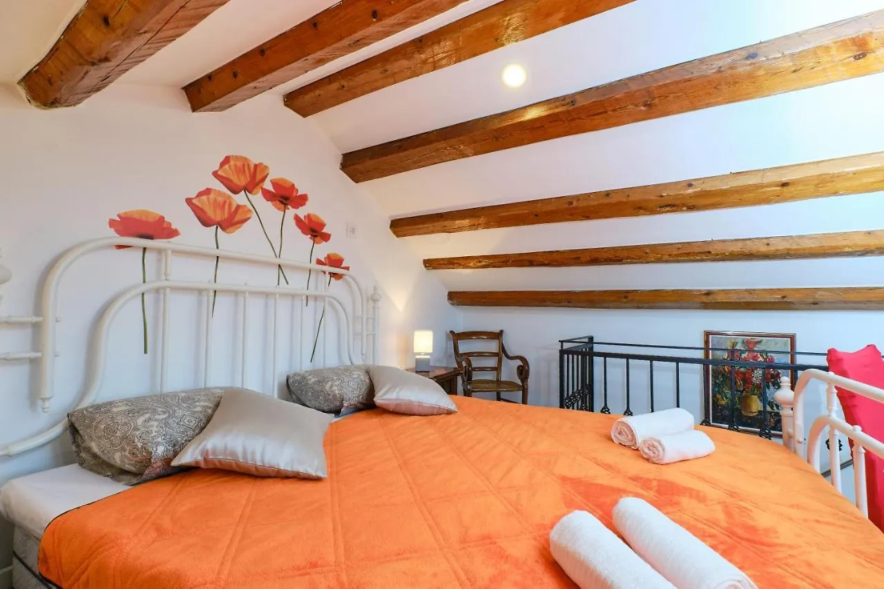 Apartment Kaleta Sveti Jakov